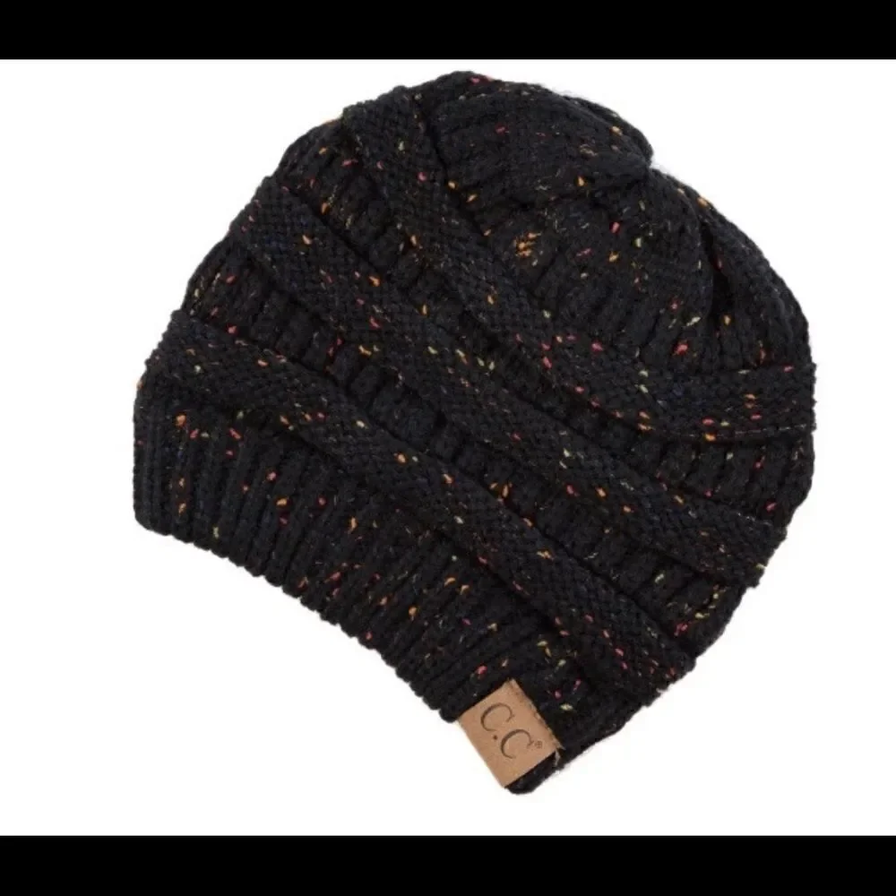 CC Messy bun ! Ponytail Beanie Hat Cutest